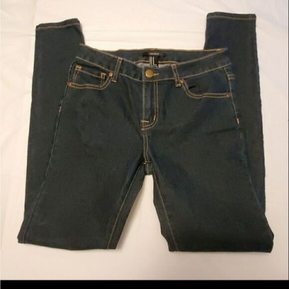 26 FOREVER 21 DARK WASH SKINNY JEANS LONG 29 - Picture 1 of 6